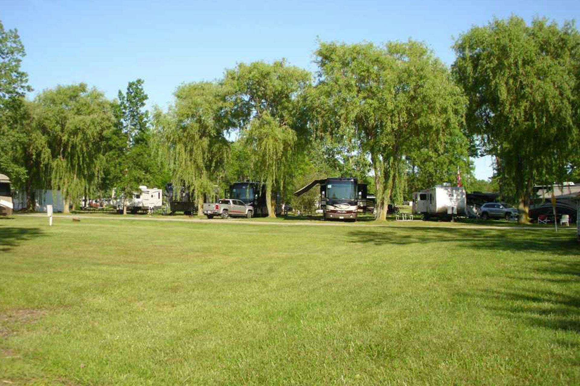 Top Campgrounds in Amherst State Park, New York
