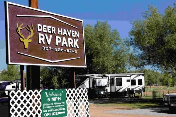 Deer Haven RV Park, Saratoga, Wyoming